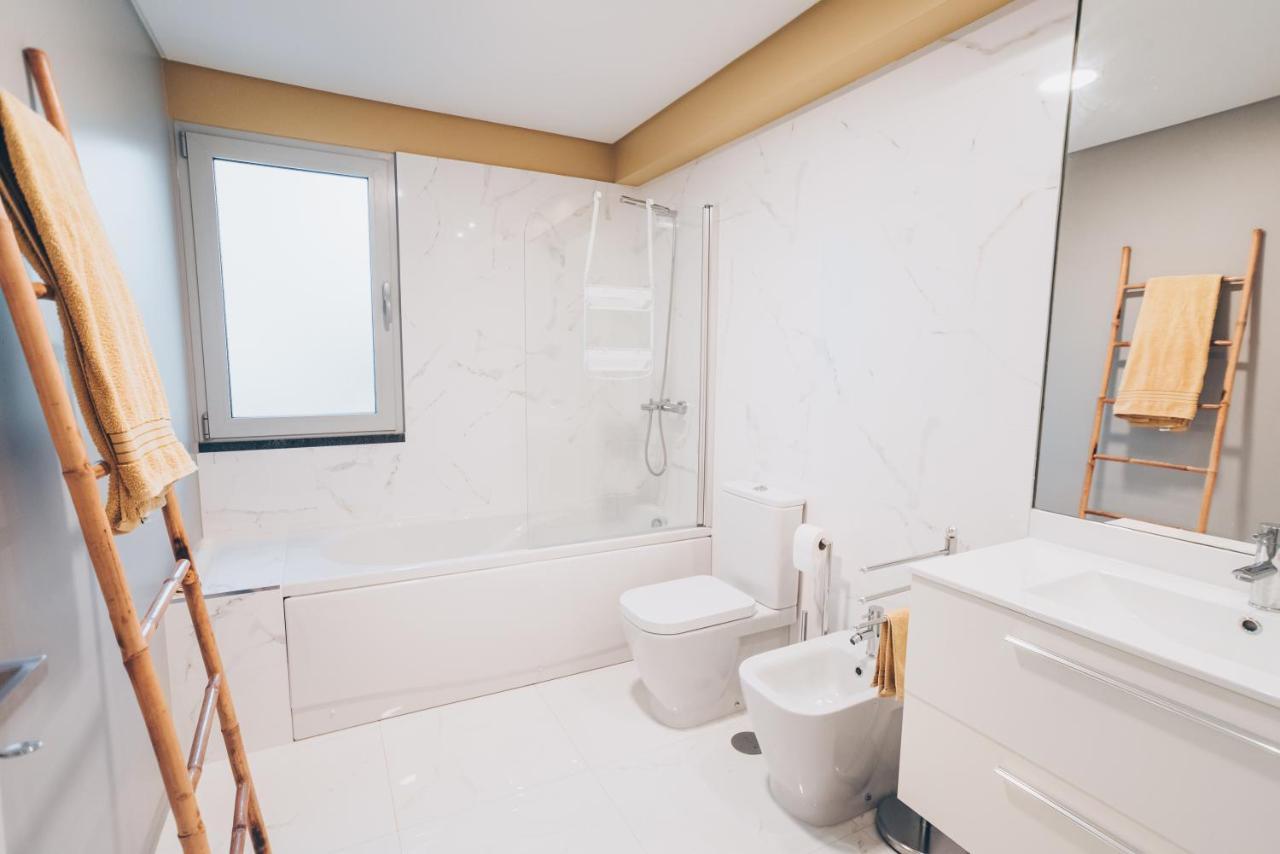 Elephant 2Br Apartment With Terrace, Side Sea View And Pool Access Funchal  Esterno foto