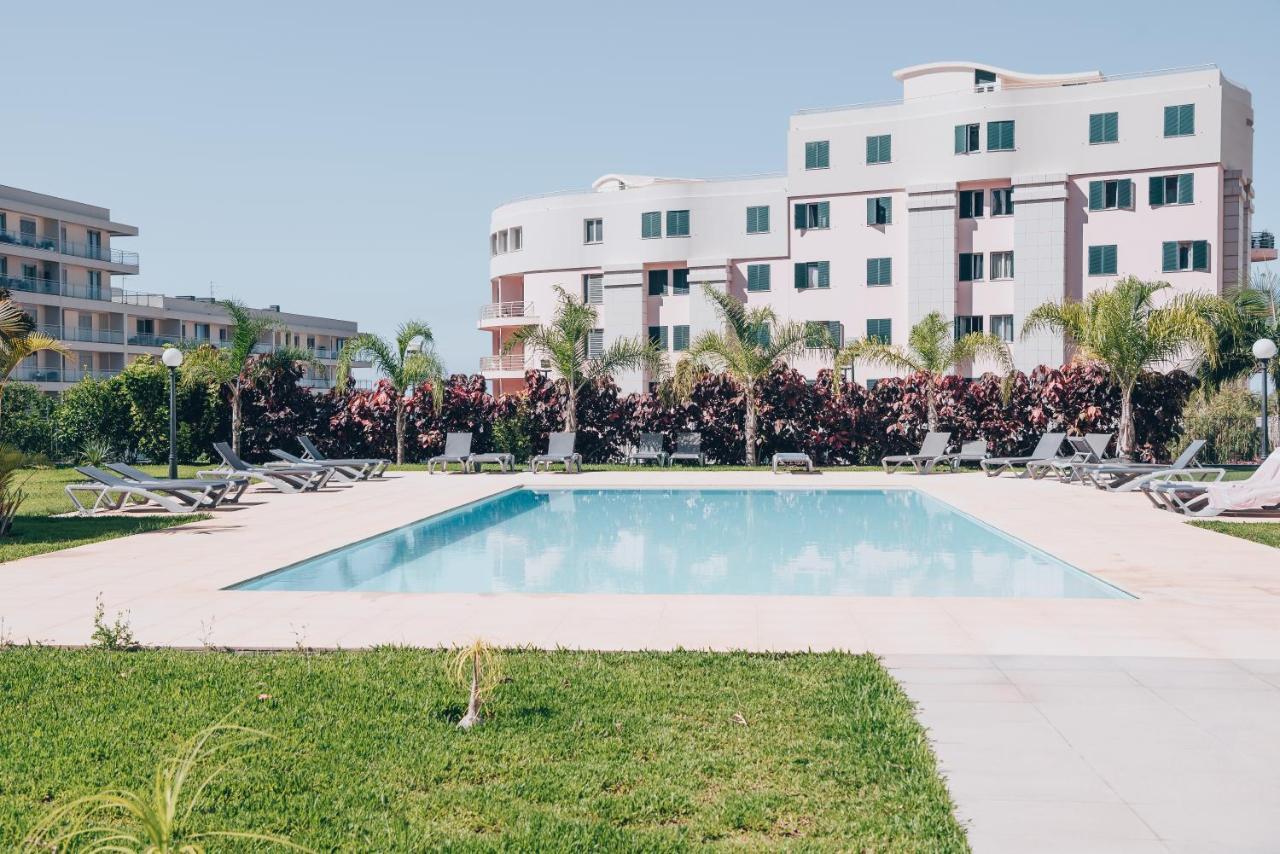 Elephant 2Br Apartment With Terrace, Side Sea View And Pool Access Funchal  Esterno foto