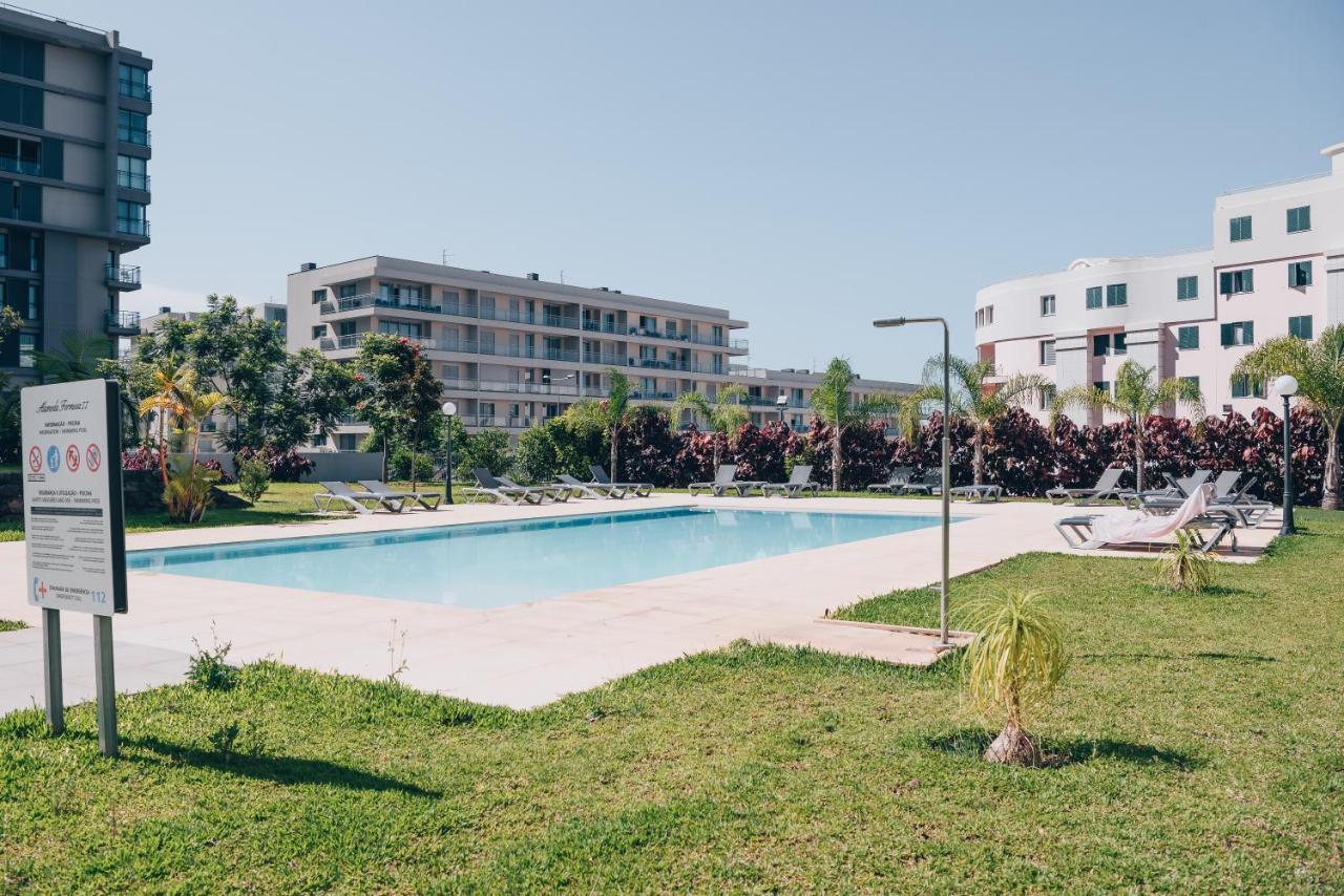 Elephant 2Br Apartment With Terrace, Side Sea View And Pool Access Funchal  Esterno foto